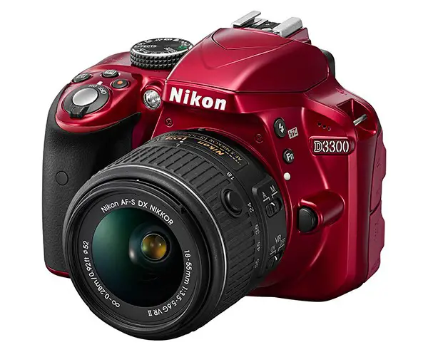 Nikon D3300 Physical lens appearance 